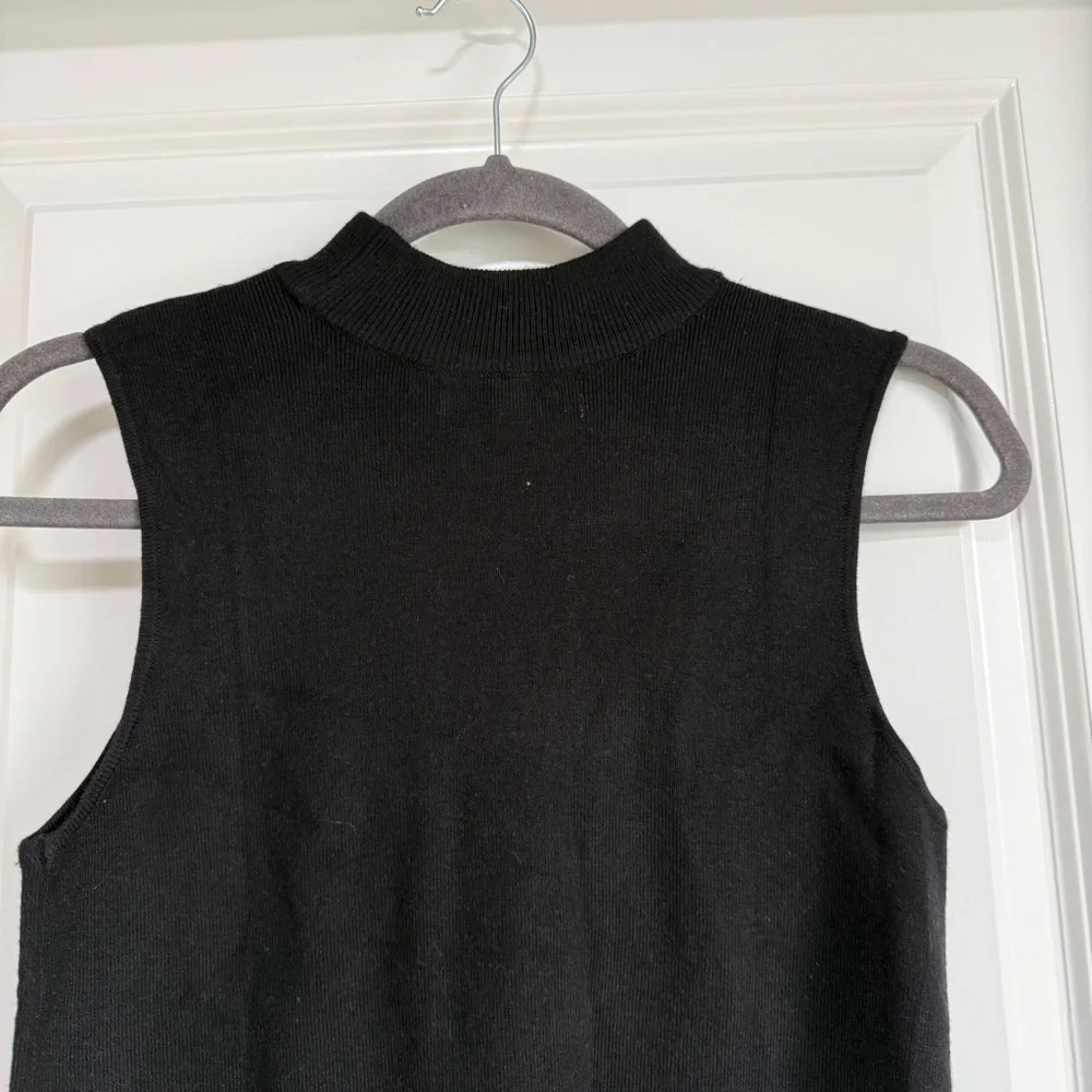 Marled Black Top Sleeveless Tank Top - Picture 4 of 7
